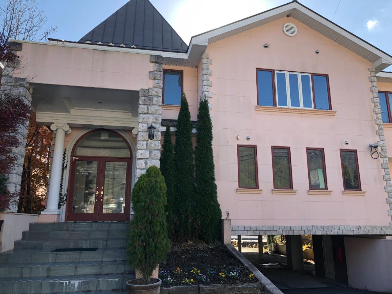 Auberge Mermaid Fujikawaguchiko Exterior photo